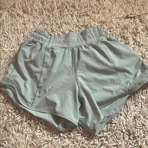 Lululemon Athletica light Blue hotty hot low rise 4 inch Shorts size 2